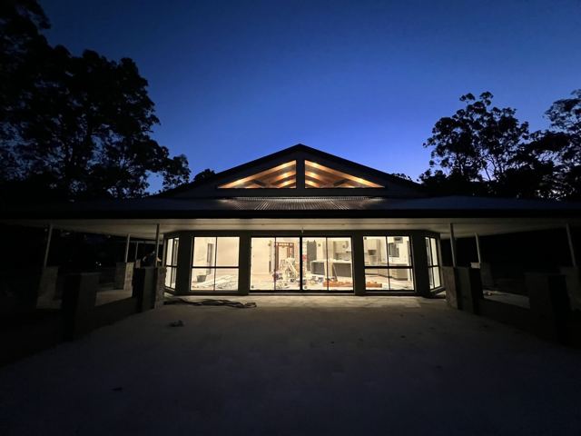 Custom Homes & New Builds — photo 3, Curtain Constructions